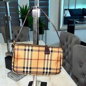 Authentic Burberry small purse